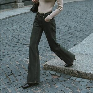 Lichi Green / Brown Jeans